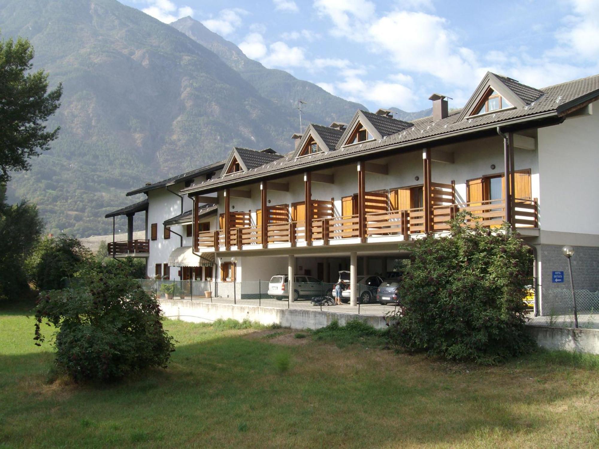 Hotel Petit Foyer Pollein Exterior foto